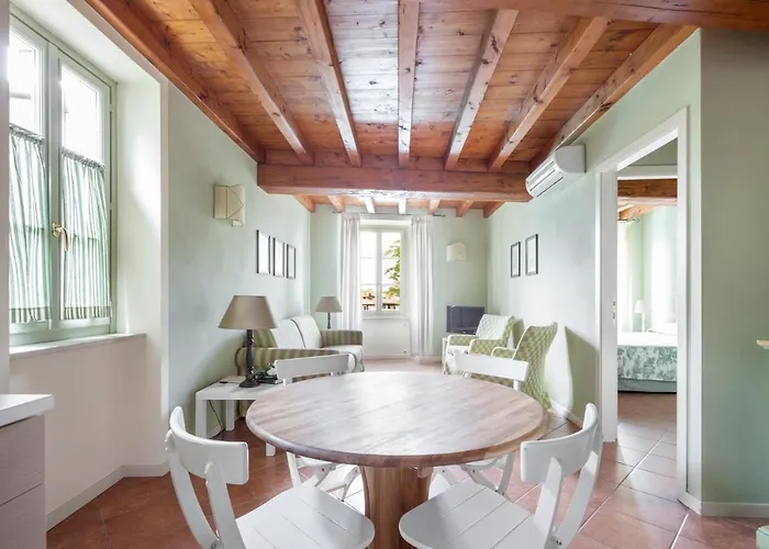 Antica Torre Ξενοδοχείο με διαμερίσματα